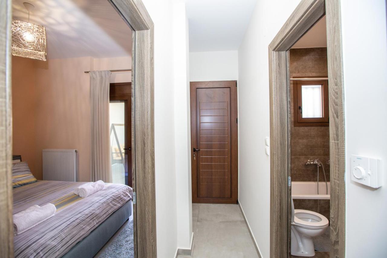 Modern Lake View Apartment Ioannina Extérieur photo